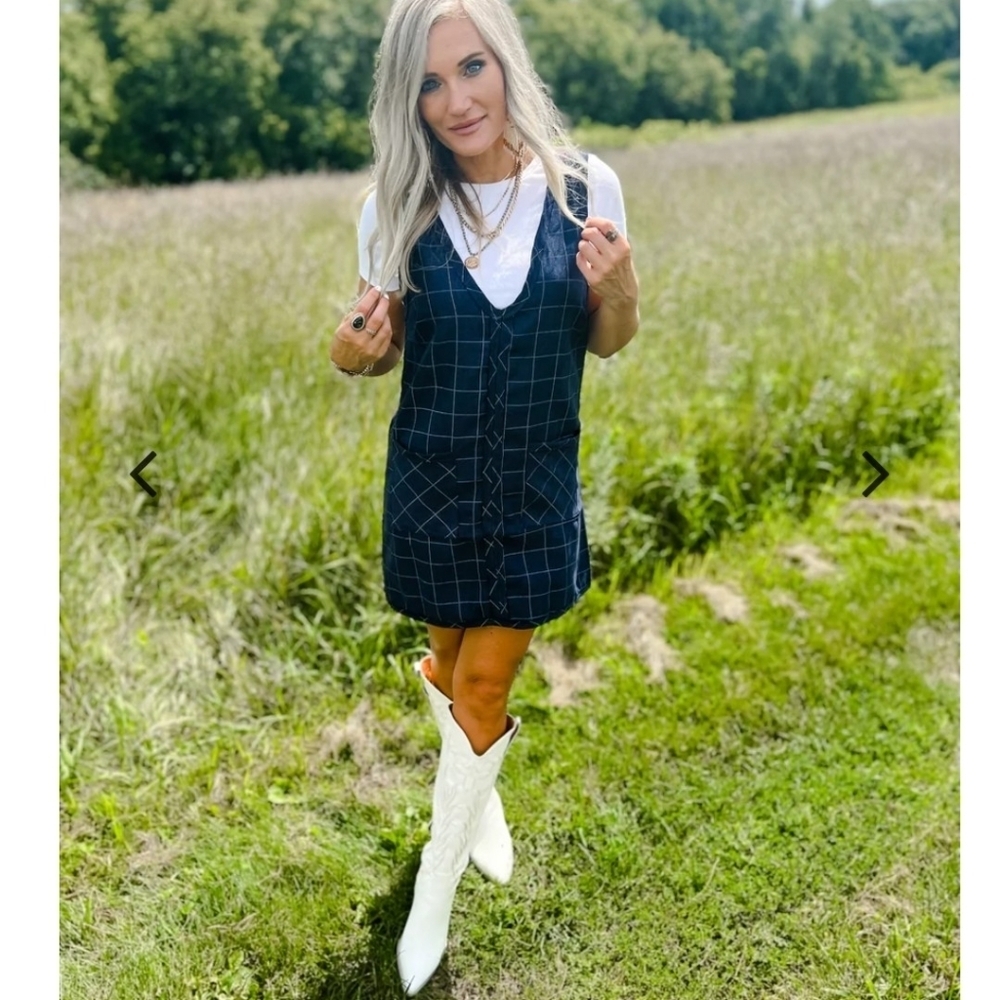 Le Lis Navy Blue Pinstripe Jumper Dress Size L